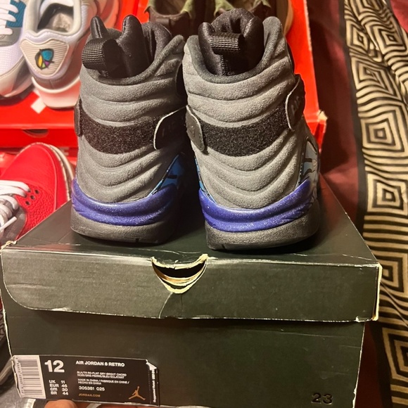 Shoes - Picture 4 of 4